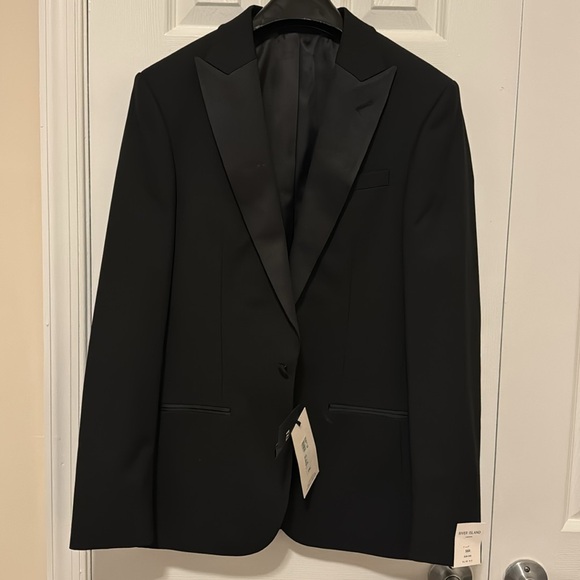 River Island Tuxedo Suit Jacket (New with Tags, 36 regular) from ASOS - Picture 3 of 7